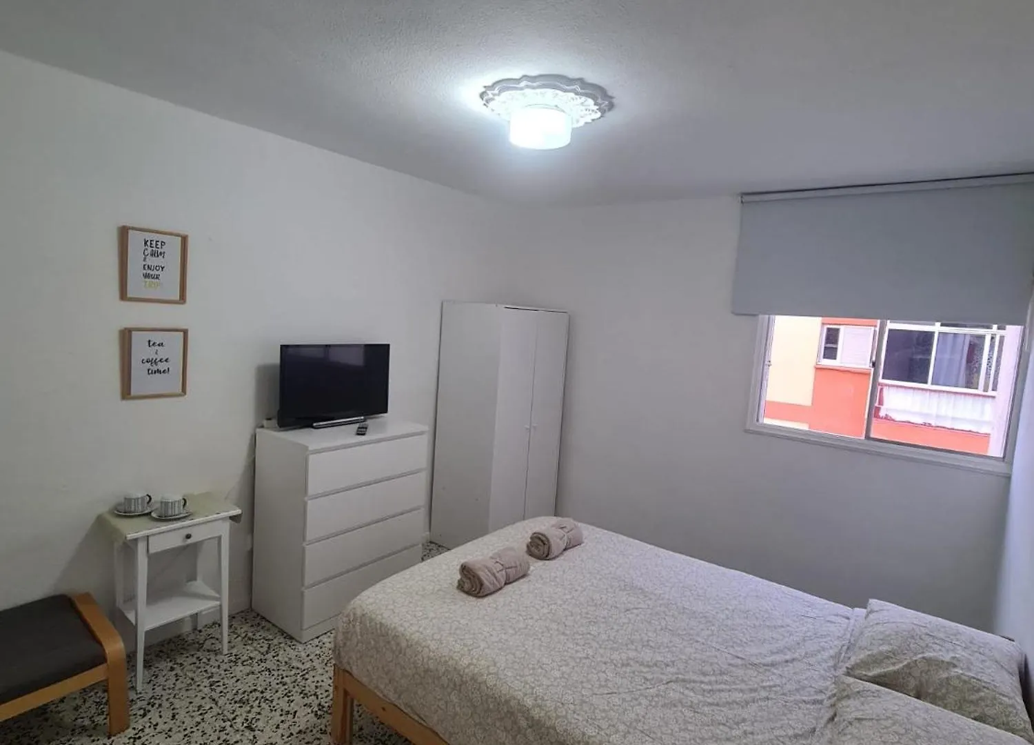 Eeb Private Room Habitacion Privada En Piso Compartido La Laguna  Rum i privatbostad